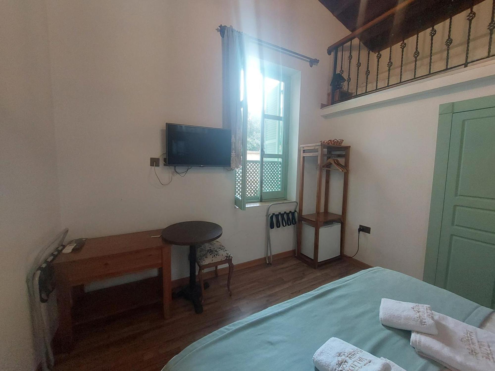 Hotel Valide Hanim Konak Никосия Экстерьер фото