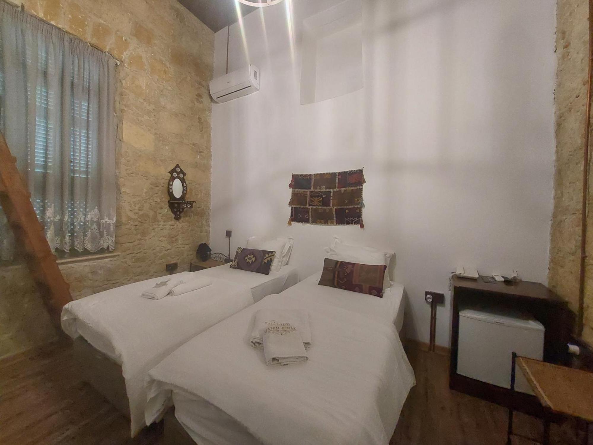 Hotel Valide Hanim Konak Никосия Экстерьер фото