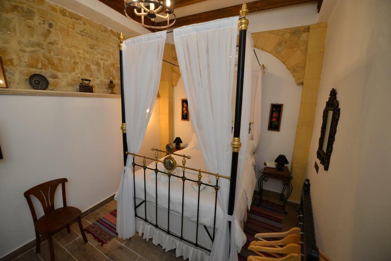 Hotel Valide Hanim Konak Никосия Экстерьер фото